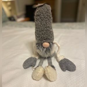 BNWT Mudpie Winter Dangle Arm Gnome